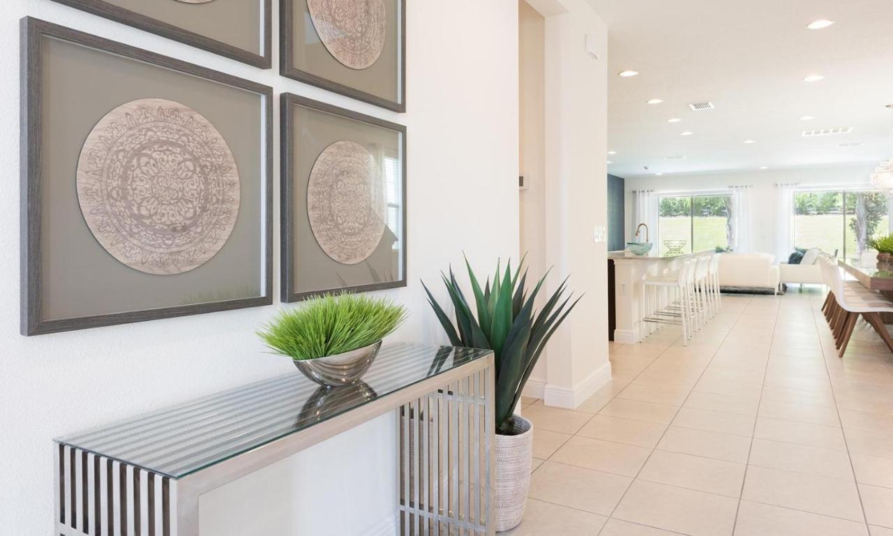 Stylish Sleek 9 Bdrm With Full Kitchen At Encore