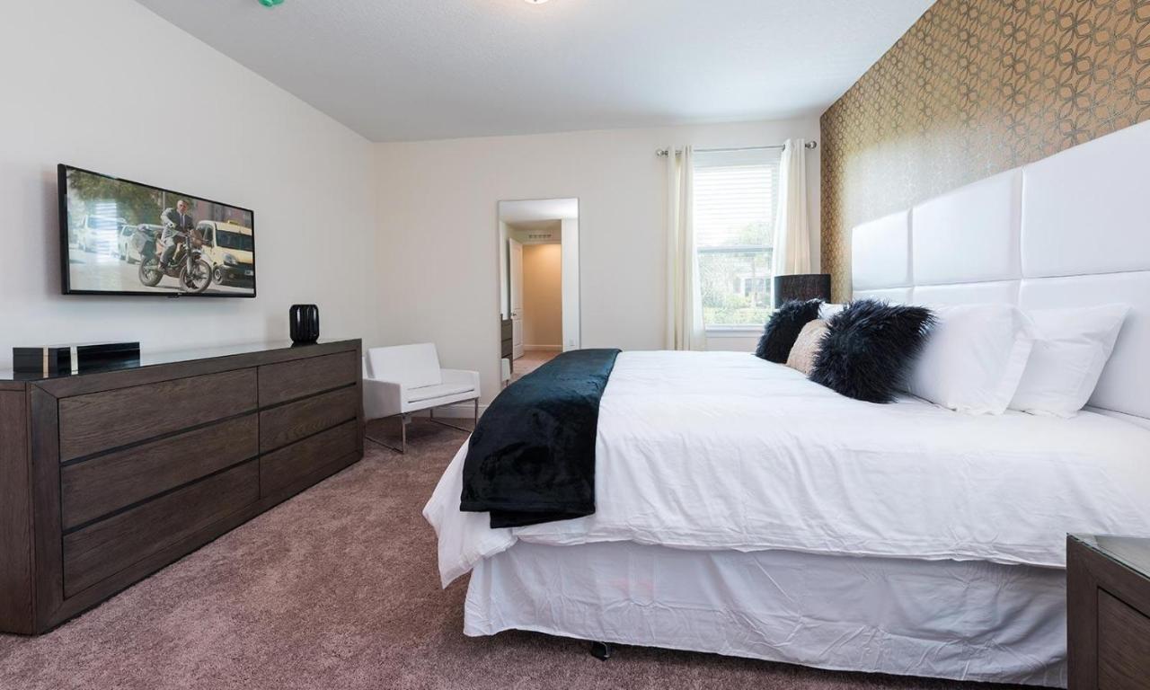 Stylish Sleek 9 Bdrm With Full Kitchen At Encore * Orlando