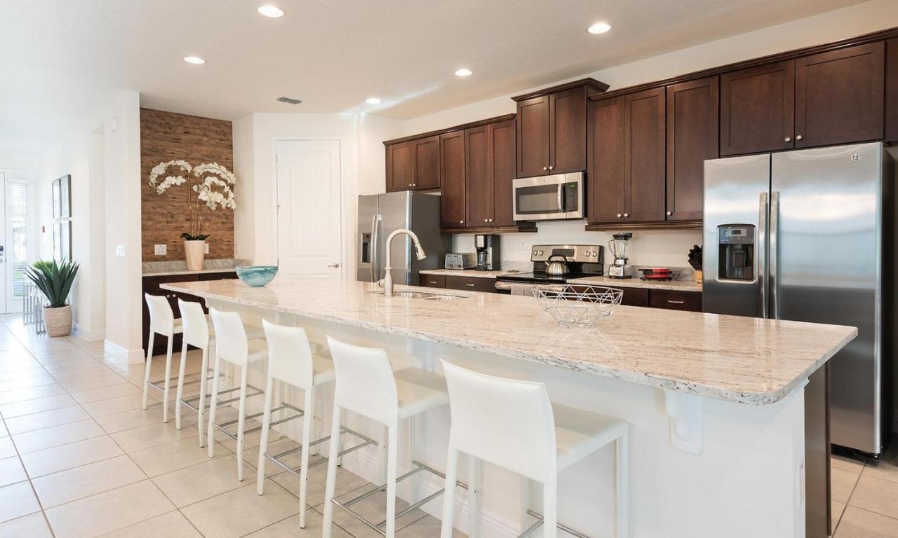 Сasa de vacaciones Stylish Sleek 9 Bdrm With Full Kitchen At Encore *