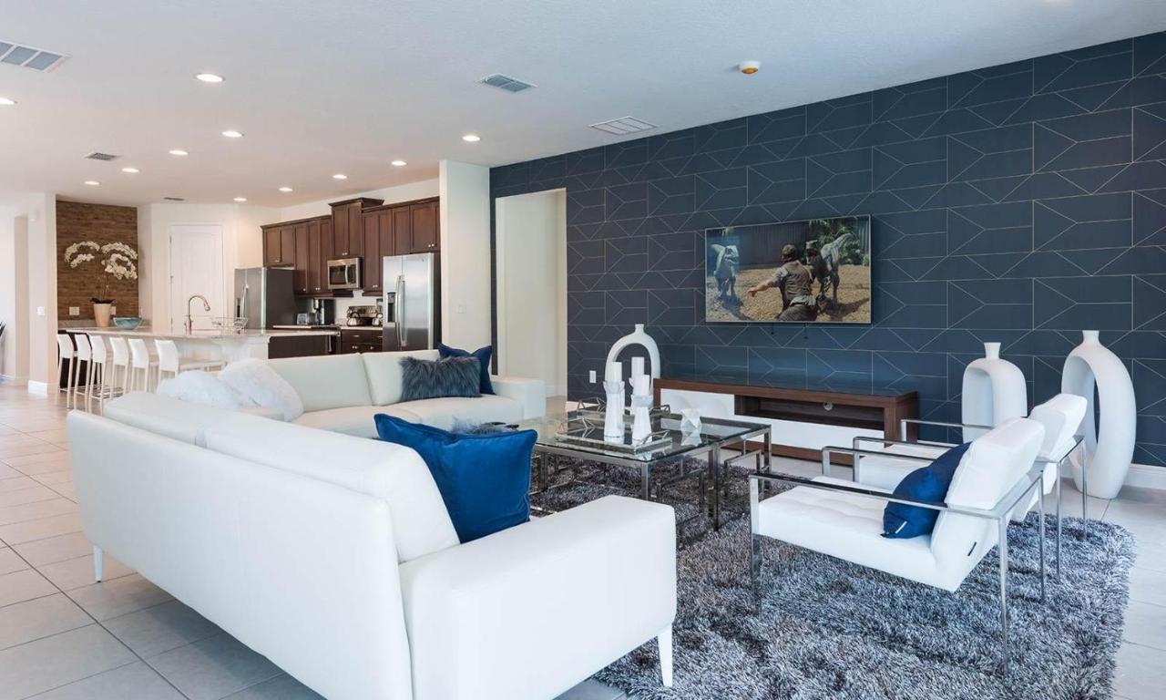 Stylish Sleek 9 Bdrm With Full Kitchen At Encore Orlando
