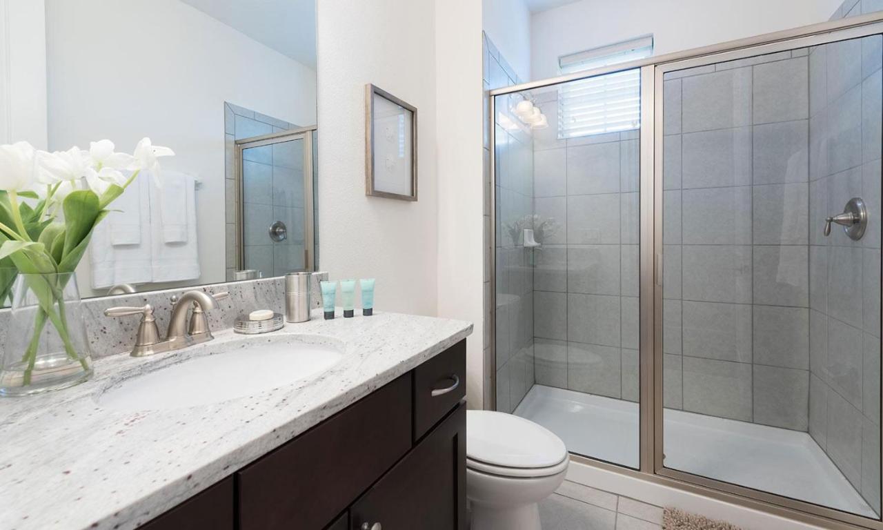 Сasa de vacaciones Stylish Sleek 9 Bdrm With Full Kitchen At Encore